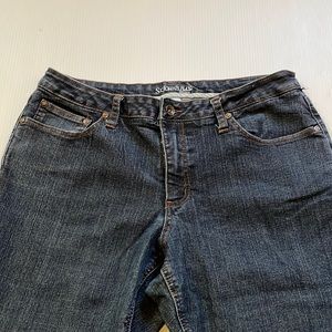 St John’s Bay dark wash denim. Women’s straight leg jean, size 16 S